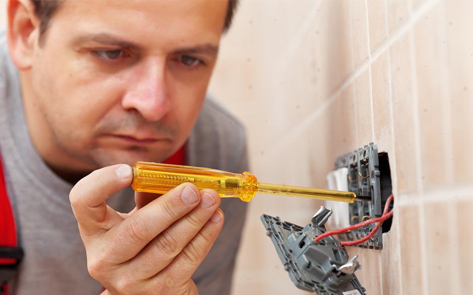 technicien électricien Beauvais